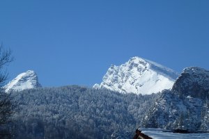 Winteraussicht auf den verschneiten Watzmann